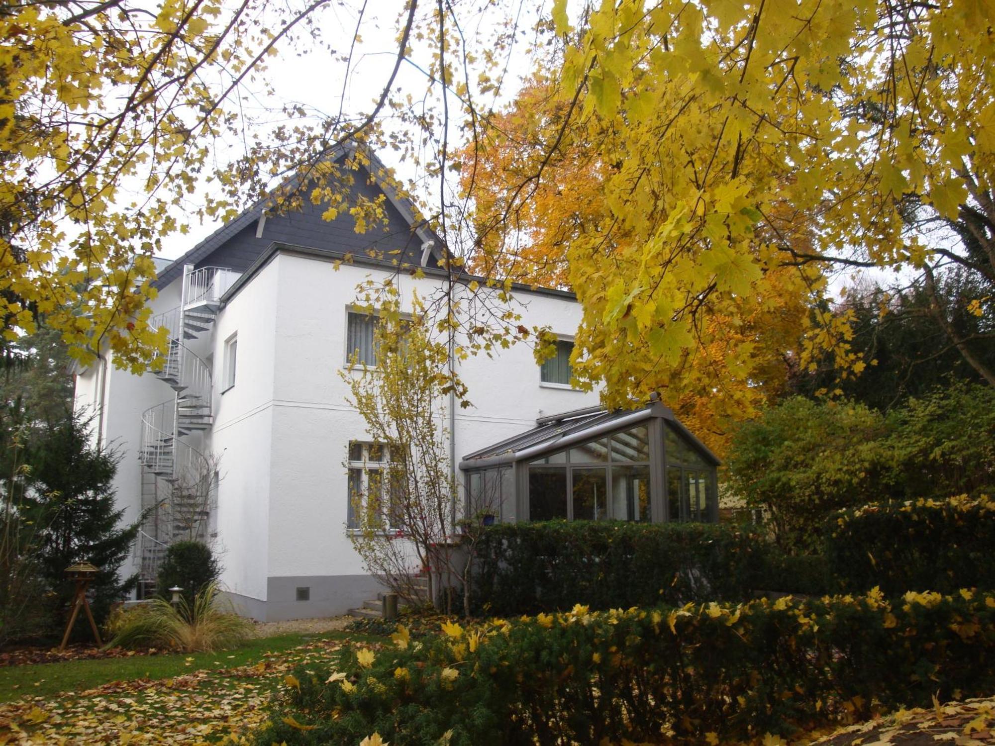Hotel Landhaus Schlachtensee Берлін Екстер'єр фото